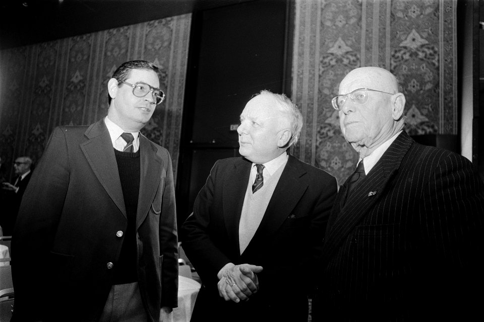 Bijeenkomst NOC met Olympische Sportbonden in Hilton A'dam i.v.m. boycot OS in M, Bestanddeelnr 930-6529
