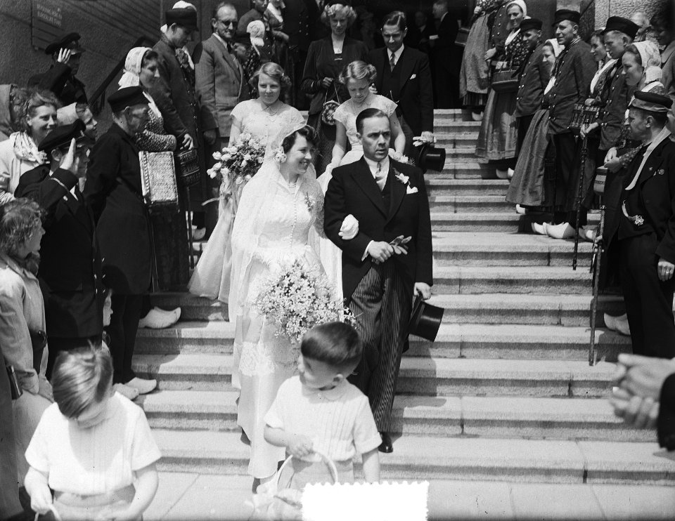 Bij het huwelijk van jonkheer Arnoud Jan de Beaufort met jonkvrouwe Cornelie Sic, Bestanddeelnr 905-7523