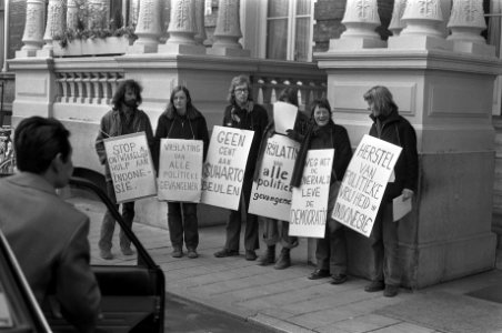 Bijeenkomst Intergouvernementele Groep inzake Indonesie (IGGI) in Amstelhotel Am, Bestanddeelnr 927-1751