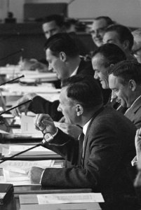 Bijeenkomst van de SER over de representativiteit der hog ambtenaren, Bestanddeelnr 910-7015
