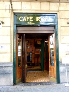 Bilbao - Café Iruña 03