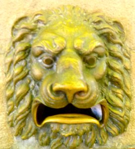 Bilbao - Buzón leonino