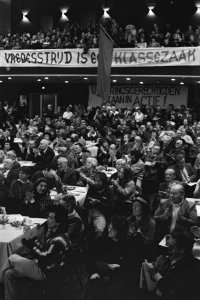 Bijeenkomst HOC (Horizontalen binnen CPN) in Amsterdam zaaloverzichten, Bestanddeelnr 932-8805