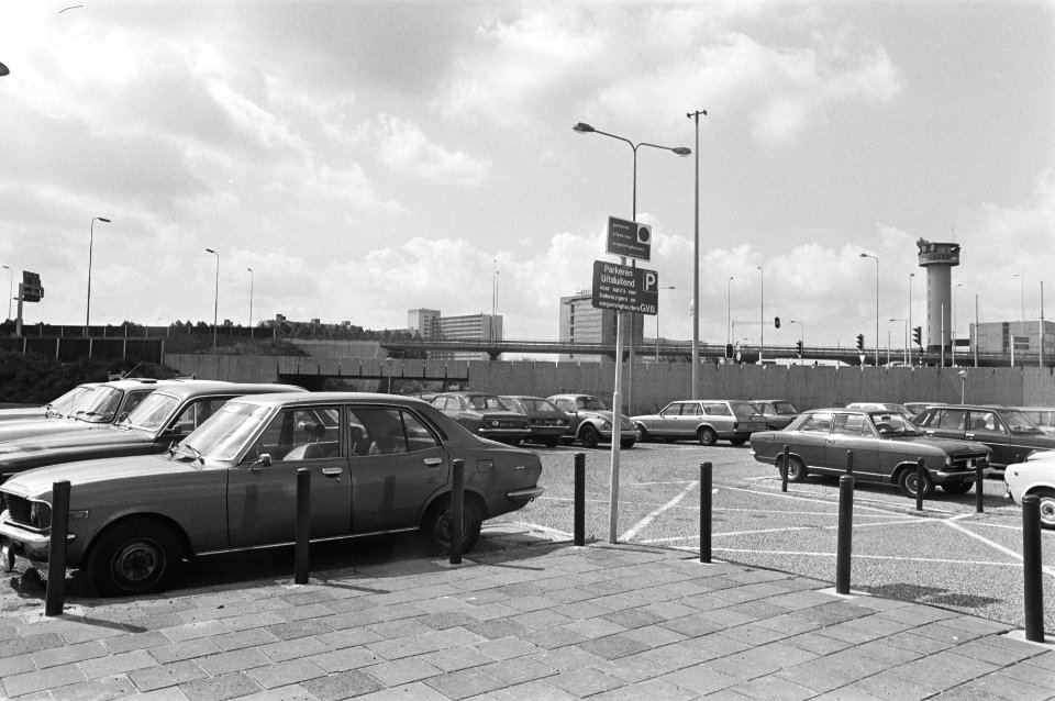 Bij Station RAI, Bestanddeelnr 931-6430