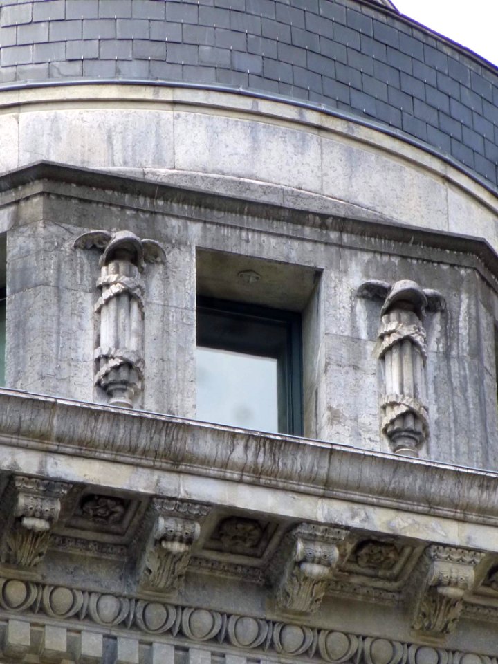 Bilbao - BBVA (ex Banco de Comercio) 8