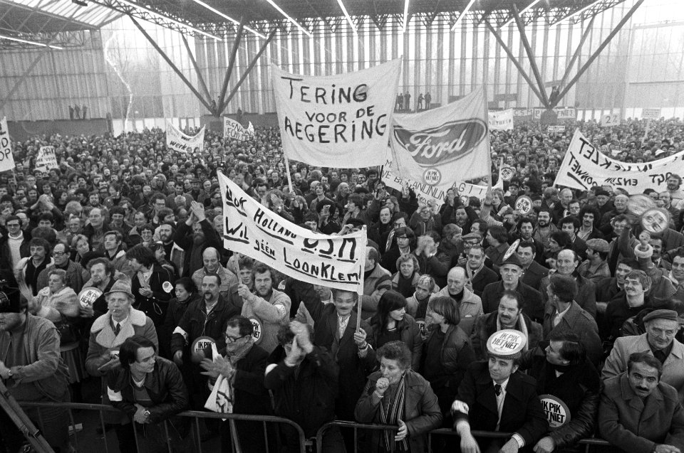 Bijeenkomst in de RAI overzicht in de RAI, Bestanddeelnr 930-7041