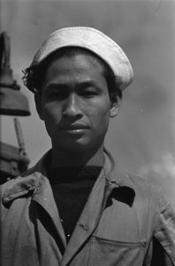 Bijschrift Dreaming of home A Javanese sailor Indonesisch bemanningslid van, Bestanddeelnr 935-2871