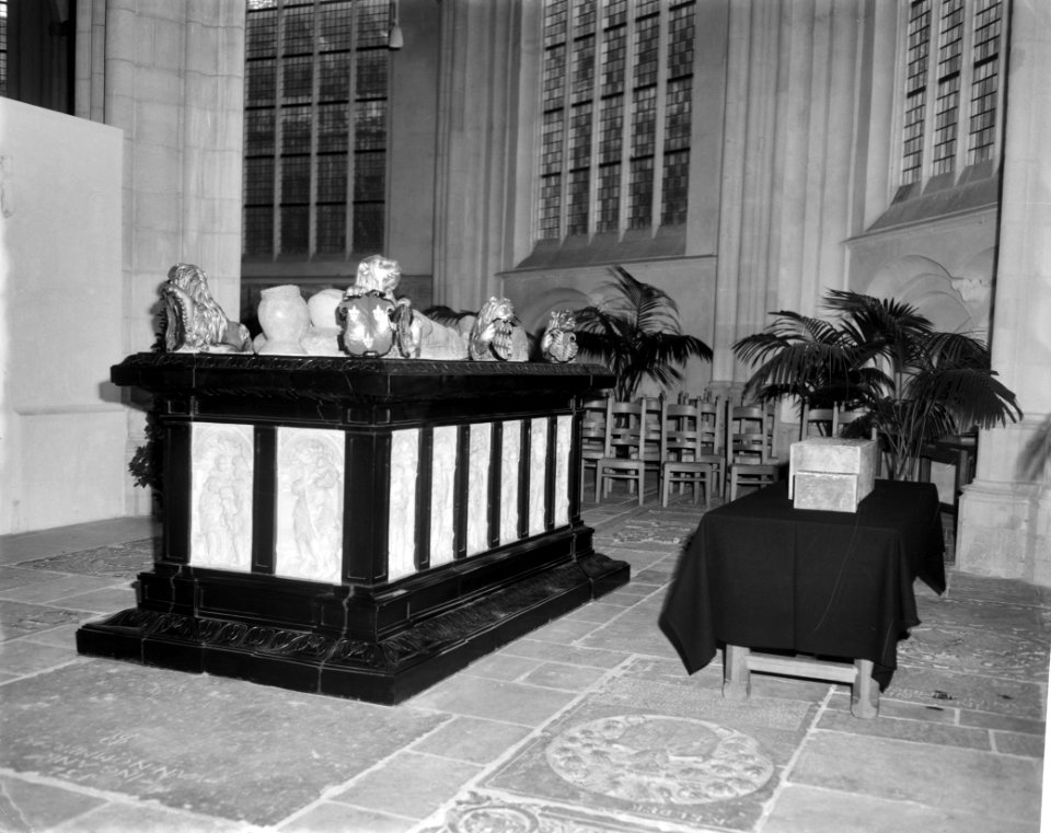 Bijzetting stoffelijke resten Hertog Karel van Gelder in Eusebiuskerk te Arnhem, Bestanddeelnr 915-7707