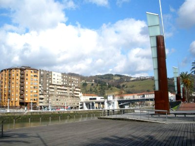 Bilbao - Avenida de Abandoibarra 1