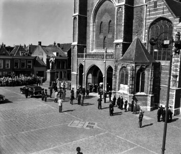 Bijzetten van Willem V in de Nieuwe Kerk te Delft, Bestanddeelnr 909-5187