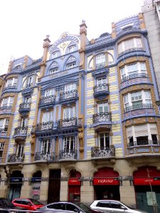 Bilbao - Edificio Guridi 01