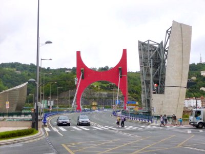 Bilbao - Arranque del Puente de la Salve en la Alameda de Recalde
