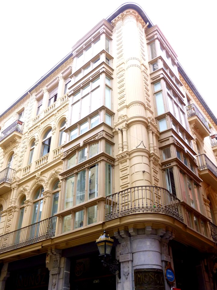 Bilbao - Edificio Calle Bidebarrieta 12 - 3