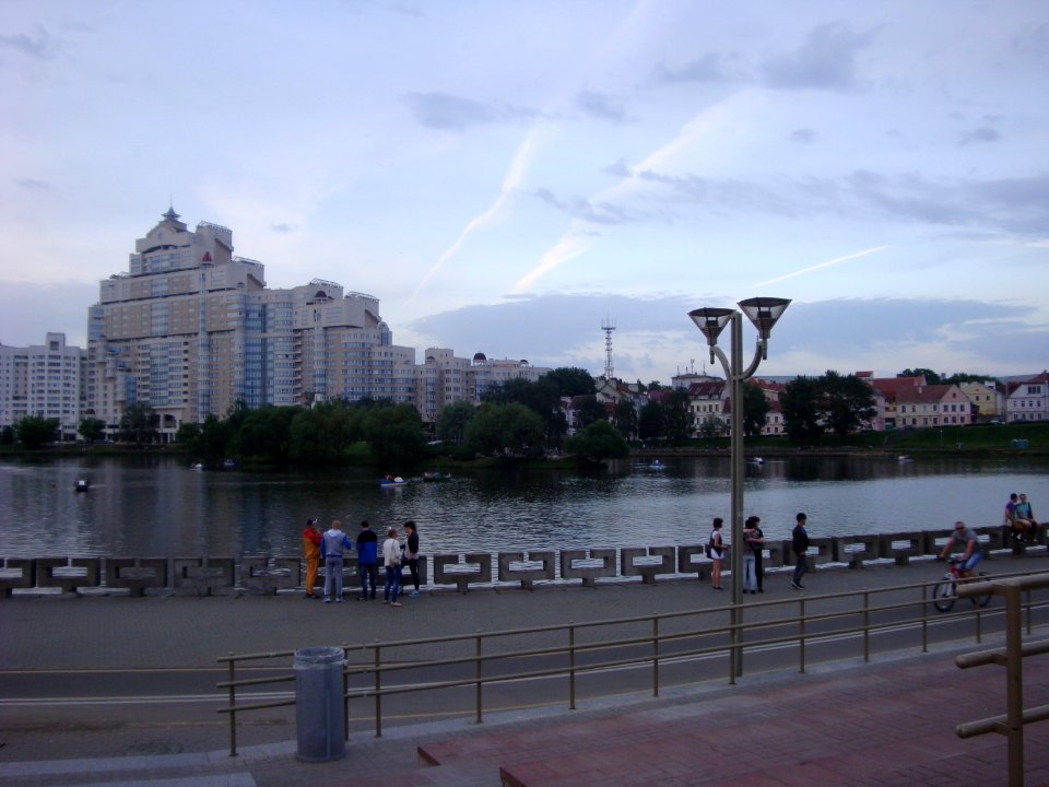 Bike path near Svisloch river in Minsk - 2 - 2014 AD