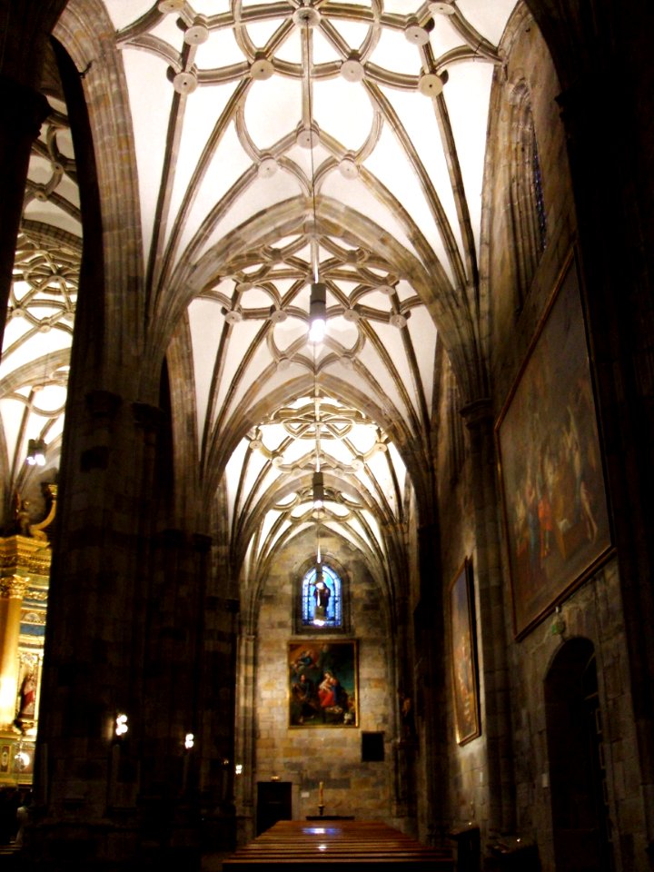 Bilbao - Basilica de Begoña 03