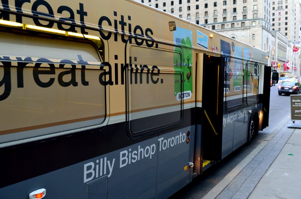 BillyBishopAirportShuttle