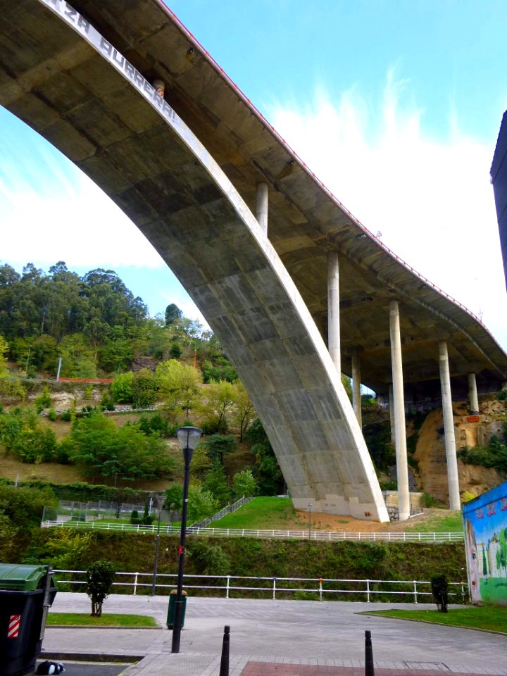 Bilbao - Barrio de La Peña, Viaducto de Miraflores 3