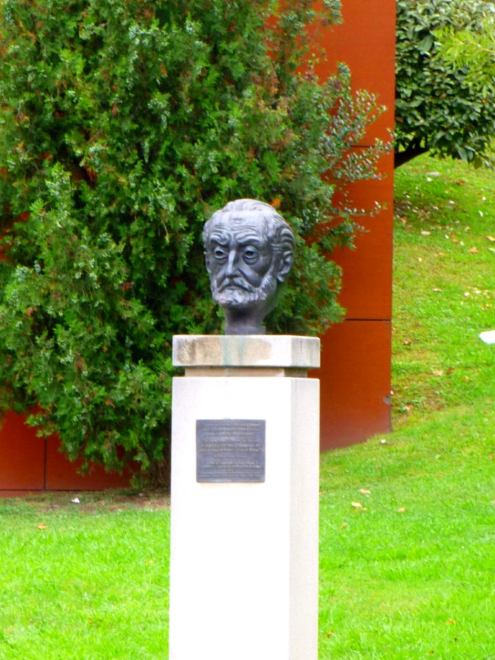 Bilbao - Avenida Lehendakari Aguirre 8