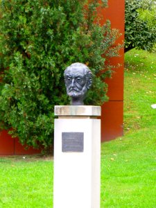 Bilbao - Avenida Lehendakari Aguirre 8