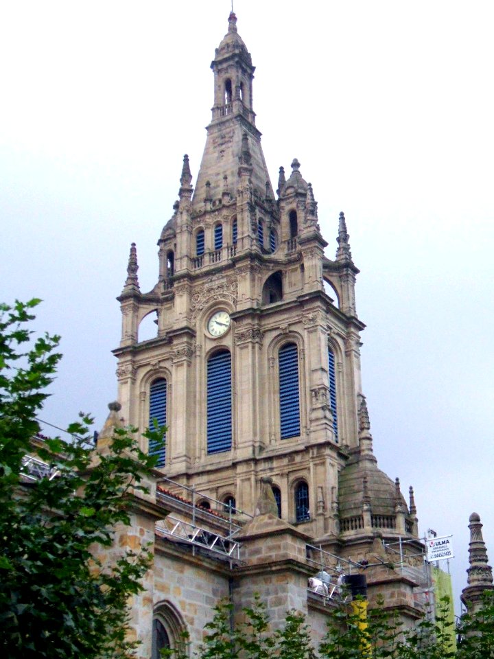 Bilbao - Basilica de Begoña 12