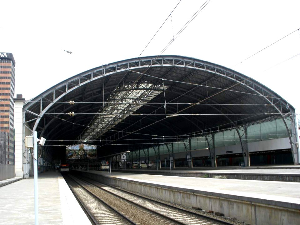 Bilbao - Estación de Abando Indalecio Prieto 02