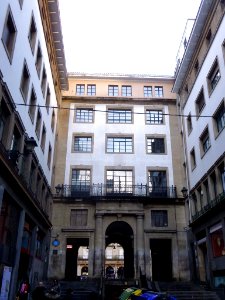 Bilbao - Calle de Mitxel Labegerie