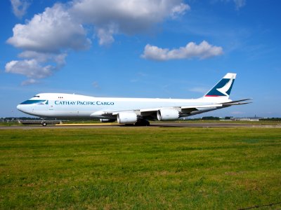 B-LJH Cathay Pacific Boeing 747-867F - cn 39245 taxiing 19july2013 pic-008