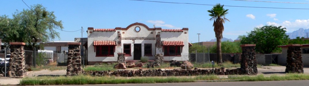 Blixt-Avitia house (Tucson) from S 1 long