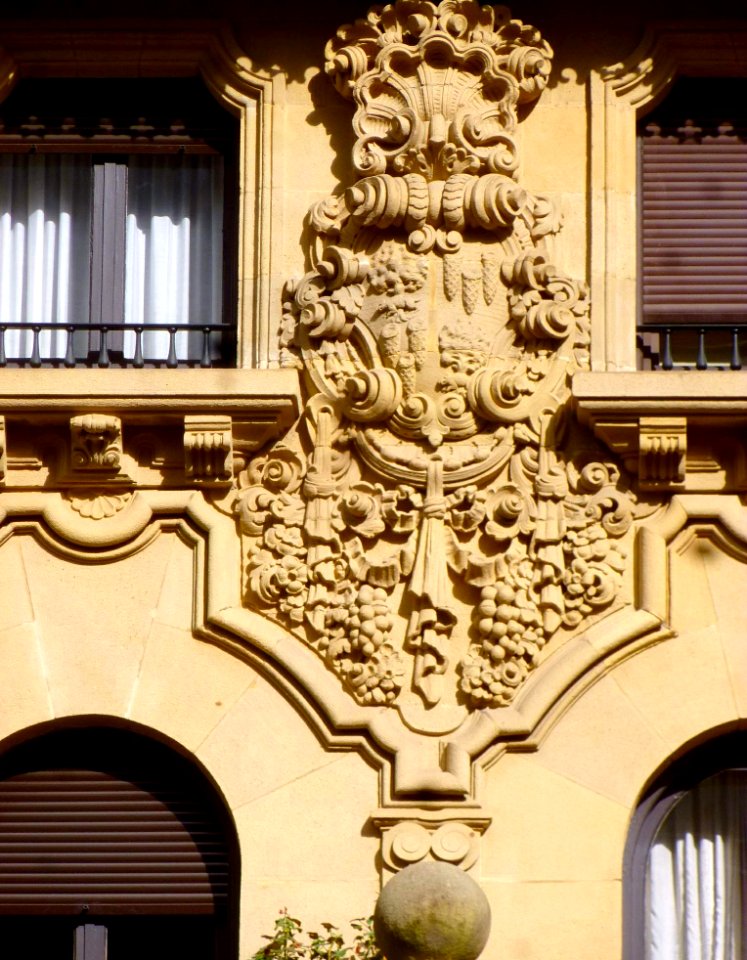 Bilbao - Edificio de viviendas, Plaza Teófilo Guiard,1 (5)