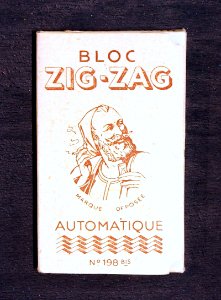 Bloc Zig-Zag automatique vloeitjes cigarettenpapier (Cigarette rolling papers) pic1 photo