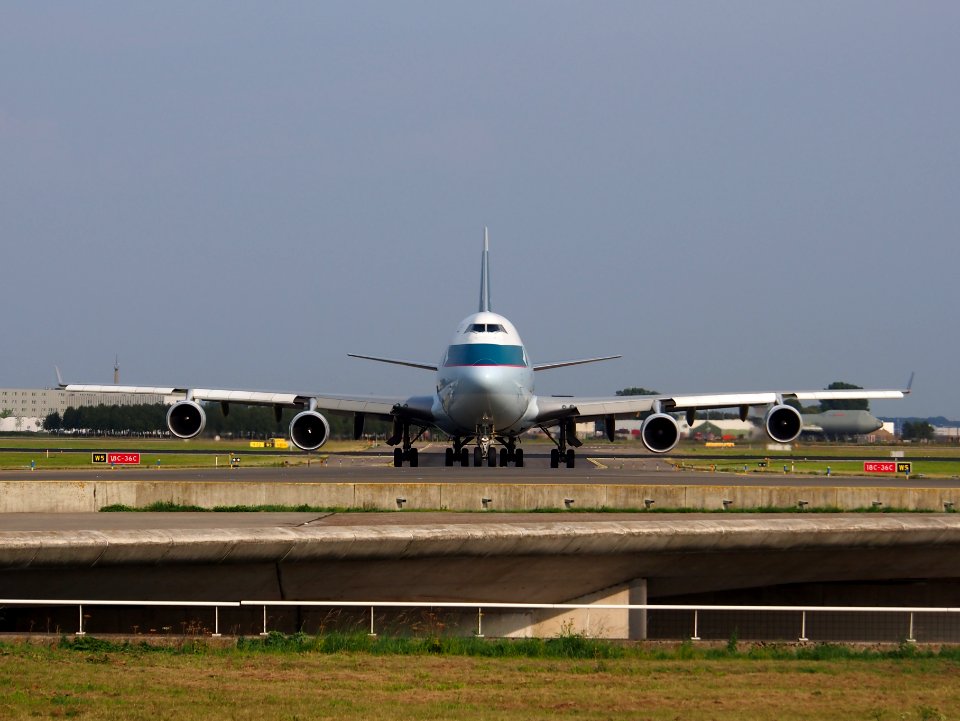B-LIC Cathay Pacific Boeing 747-467F(ER) - cn 36868, 25august2013 pic-005