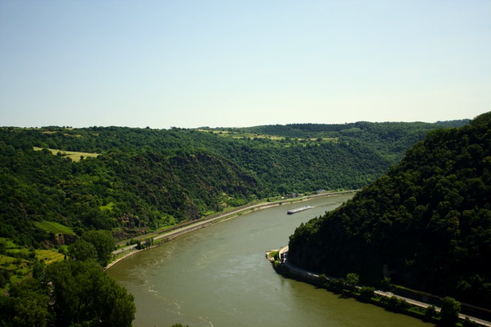 Blick auf den Rhein von der Loreley aus