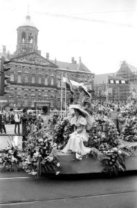 Bloemcorso Aalsmeer. Een van de praalwagens op de Dam, Bestanddeelnr 920-6604