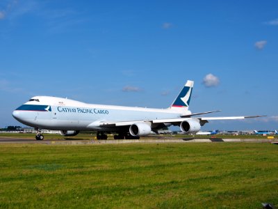 B-LJH Cathay Pacific Boeing 747-867F - cn 39245 taxiing 19july2013 pic-004