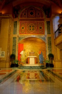 Blessed Sacrament Chapel, mosaics by John de Rosen, 1970, tabernacle by Rambusch of New York - Cathedral of St. Matthew the Apostle - Washington, DC - DSC07728