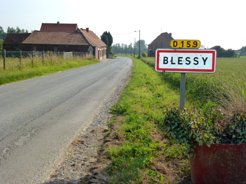 Blessy (Pas-de-Calais, Fr) city limit sign de Blessy