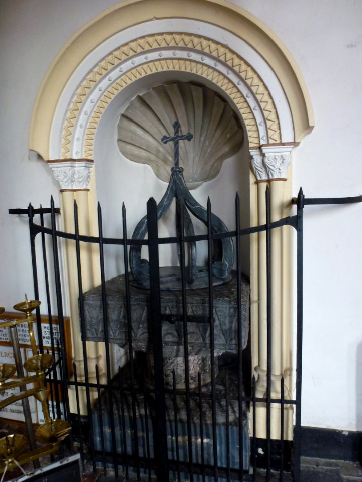 Blessy (Pas-de-Calais, Fr) église Saint Omer, fonts baptismaux PM62000334