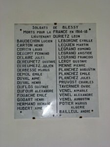Blessy (Pas-de-Calais, Fr) église Saint Omer, plaque morts 1914-18