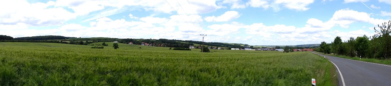 Blick auf Obersynderstedt und Loßnitz