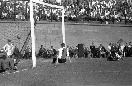 Blauw-Wit tegen Feyenoord 2-7, Bestanddeelnr 910-6881