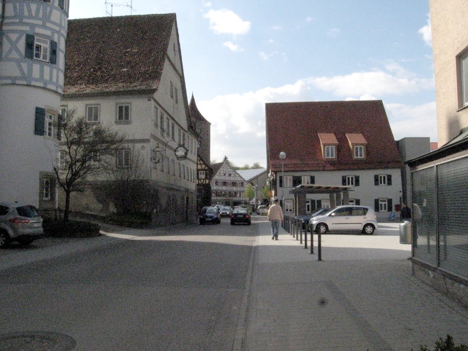 Blick längs der westlichen Hauptstraße von Obersontheim