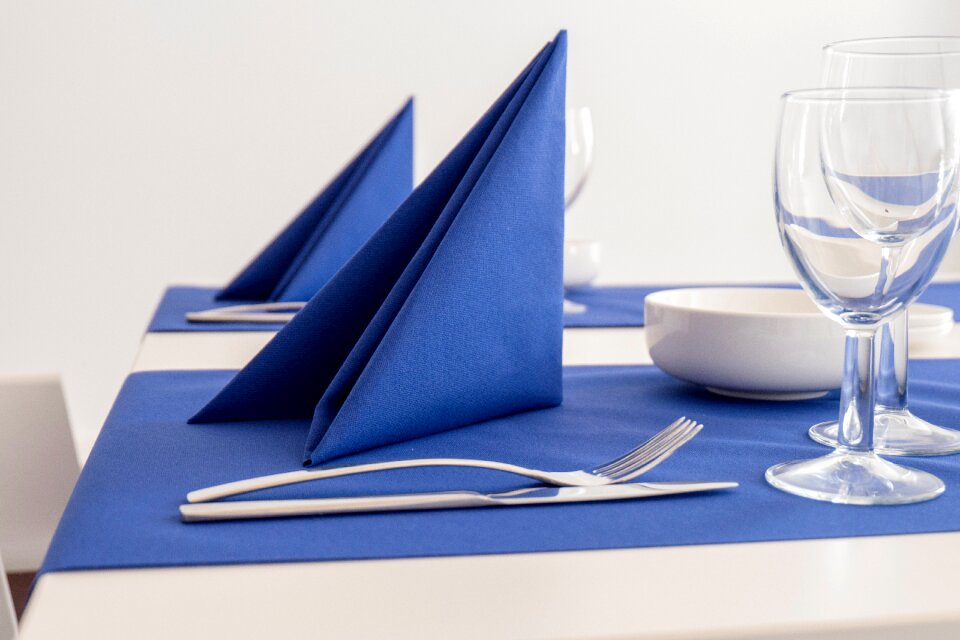 Table table decoration blue