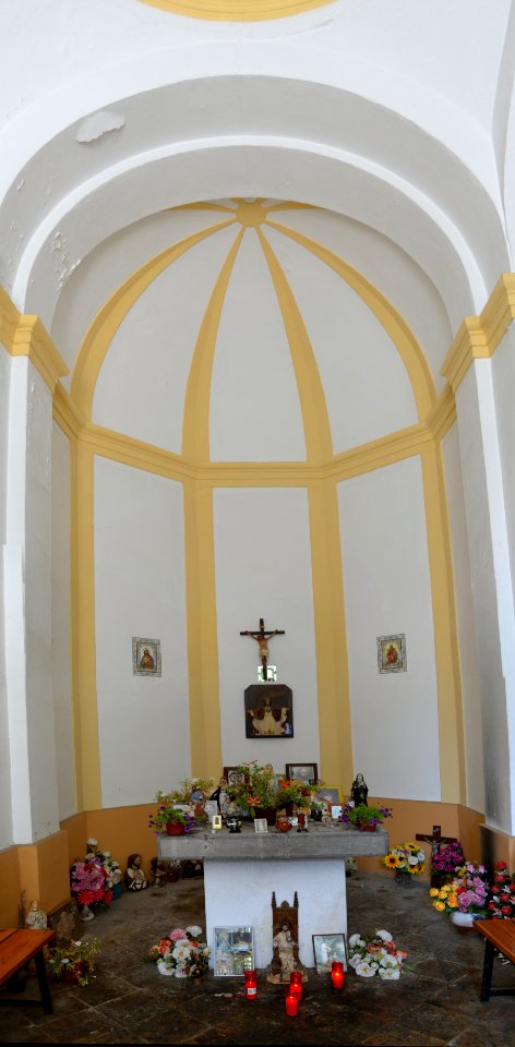 Blanes, Cementiri Municipal, Friedhofskapelle, Innen (2)