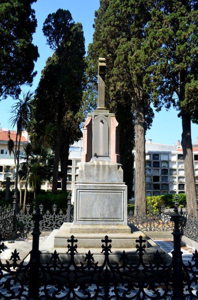 Blanes, Cementiri Municipal, Tomba 6 (1)