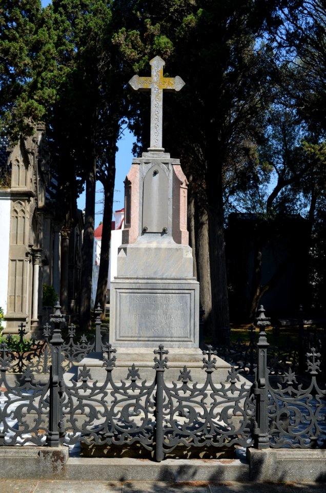 Blanes, Cementiri Municipal, Tomba 6