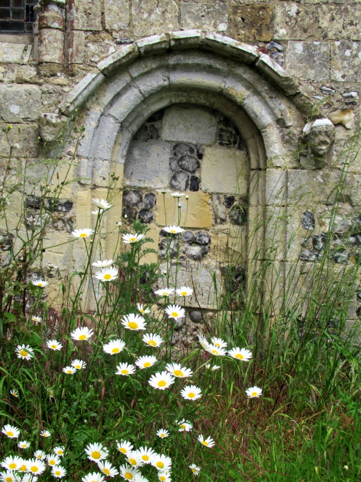 Blocked doorway, St Peter, Upper Beeding