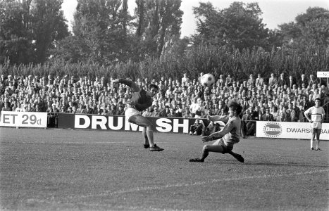 Blauw-Wit tegen FSC (Fortuna Sittardia Combinatie) 4-2. Spelmoment voor het FSC…, Bestanddeelnr 922-8449