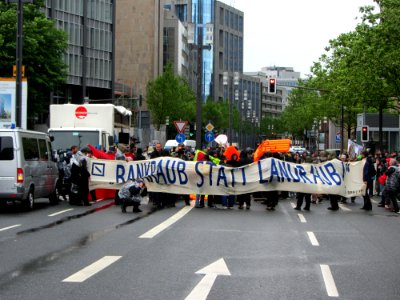 Blockupy 2013 Deutsche Bank4 photo