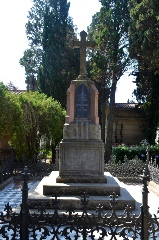 Blanes, Cementiri Municipal, Tomba 6 (3)