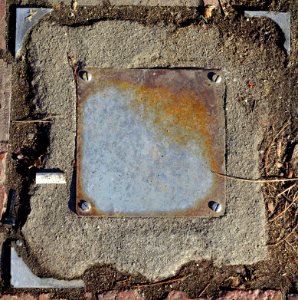 Blank square - Arlington, MA - DSC03396